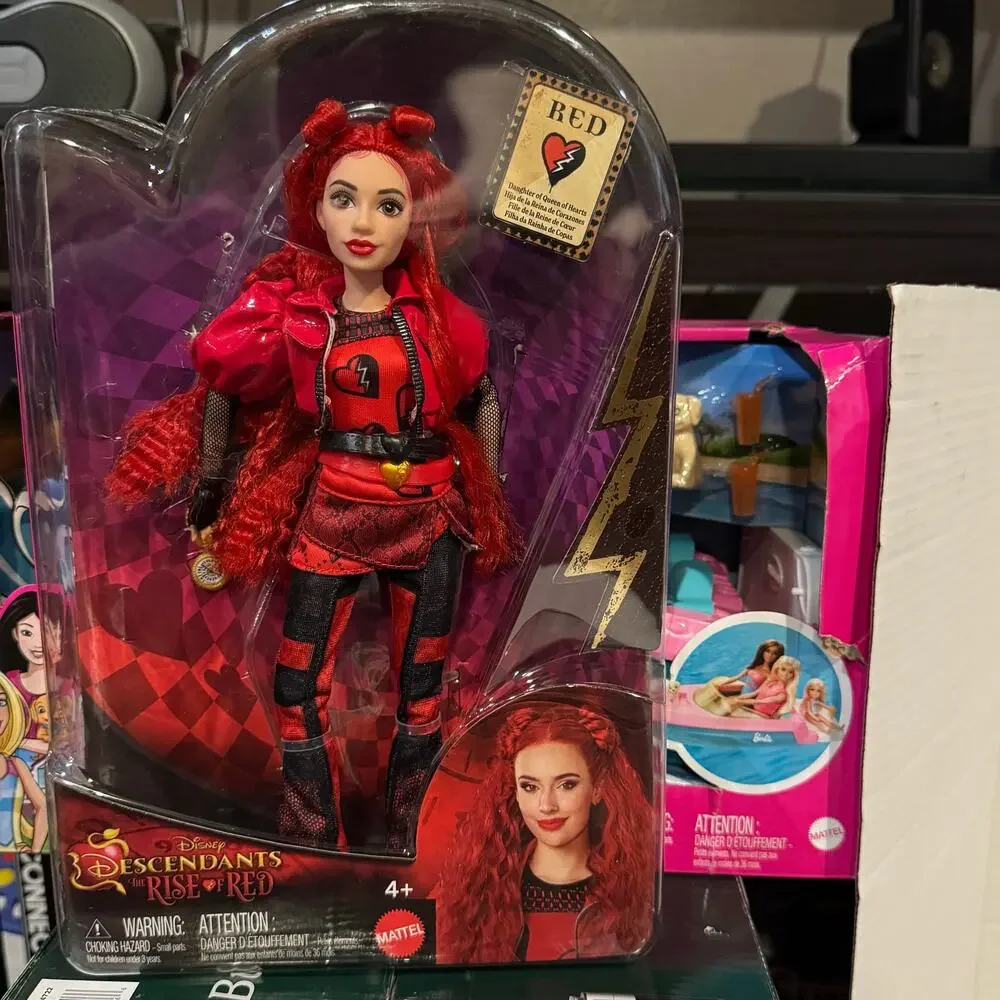 The Rise of Red Fashion Doll & Accessory, Red, Daughter of Queen of Hearts